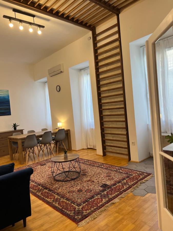 Azure King Residence In The Heart Of Budapest Bagian luar foto